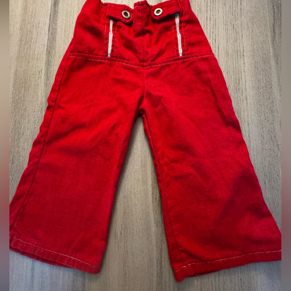 Vintage Cute Togs of New Orleans Red Pants Shot Gun Rifle Snaps Zip Front Size 2